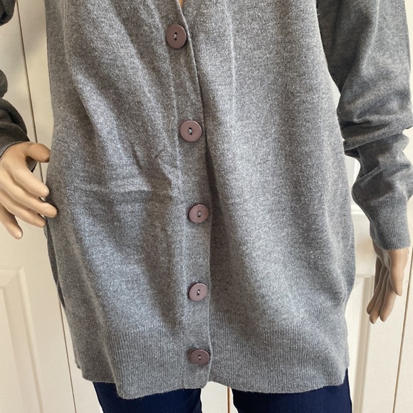 Fever Womens L Grey Button Up Cardigan. Thin and comfy. Perfect Layering piece. - Picture 5 of 11